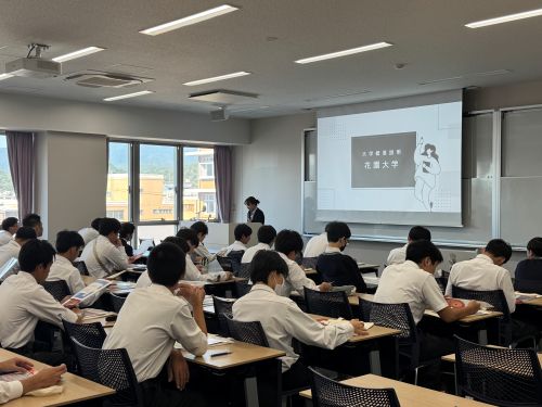10月17日京都府立田辺高等学校のみなさまが来てくださいました