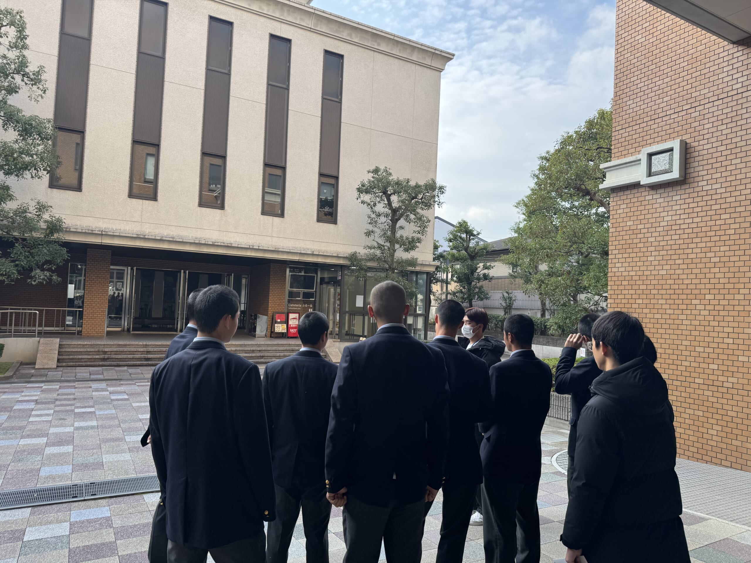 京都国際高等学校の皆さんが来てくださいました